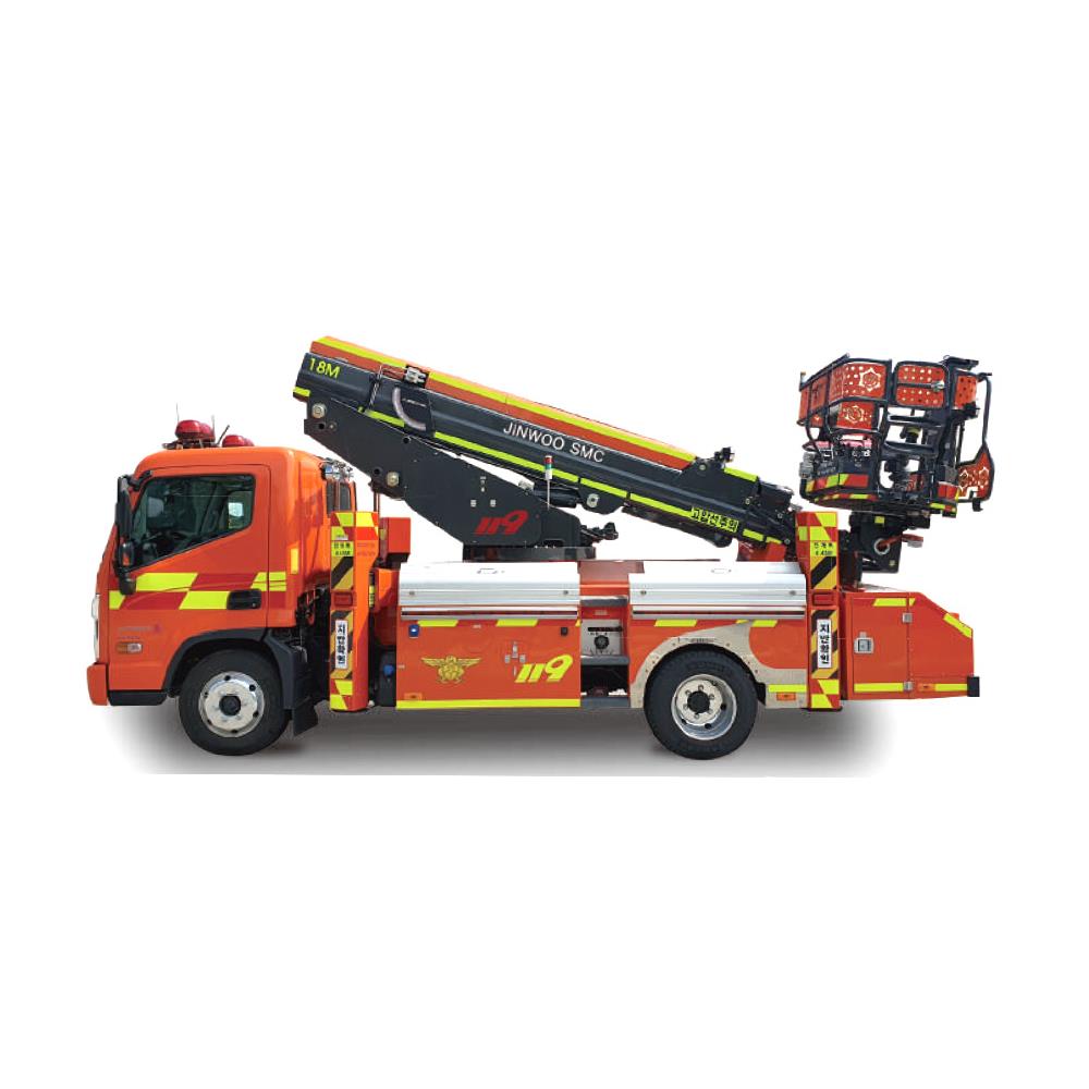 COMPACT BOOM FIRE-FIGHTING VEHICLE (3.5 TON)
